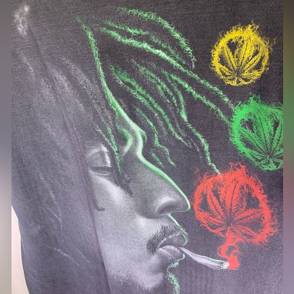 Vintage double sided Bob Marley graphic shirt - Picture 7 of 11